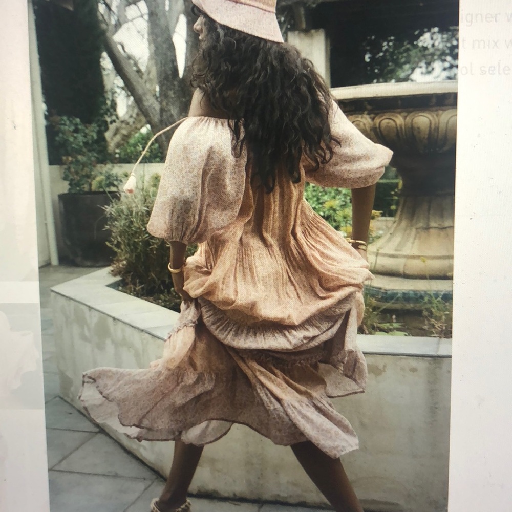 Spell Rae Gown - Picture 4 of 10